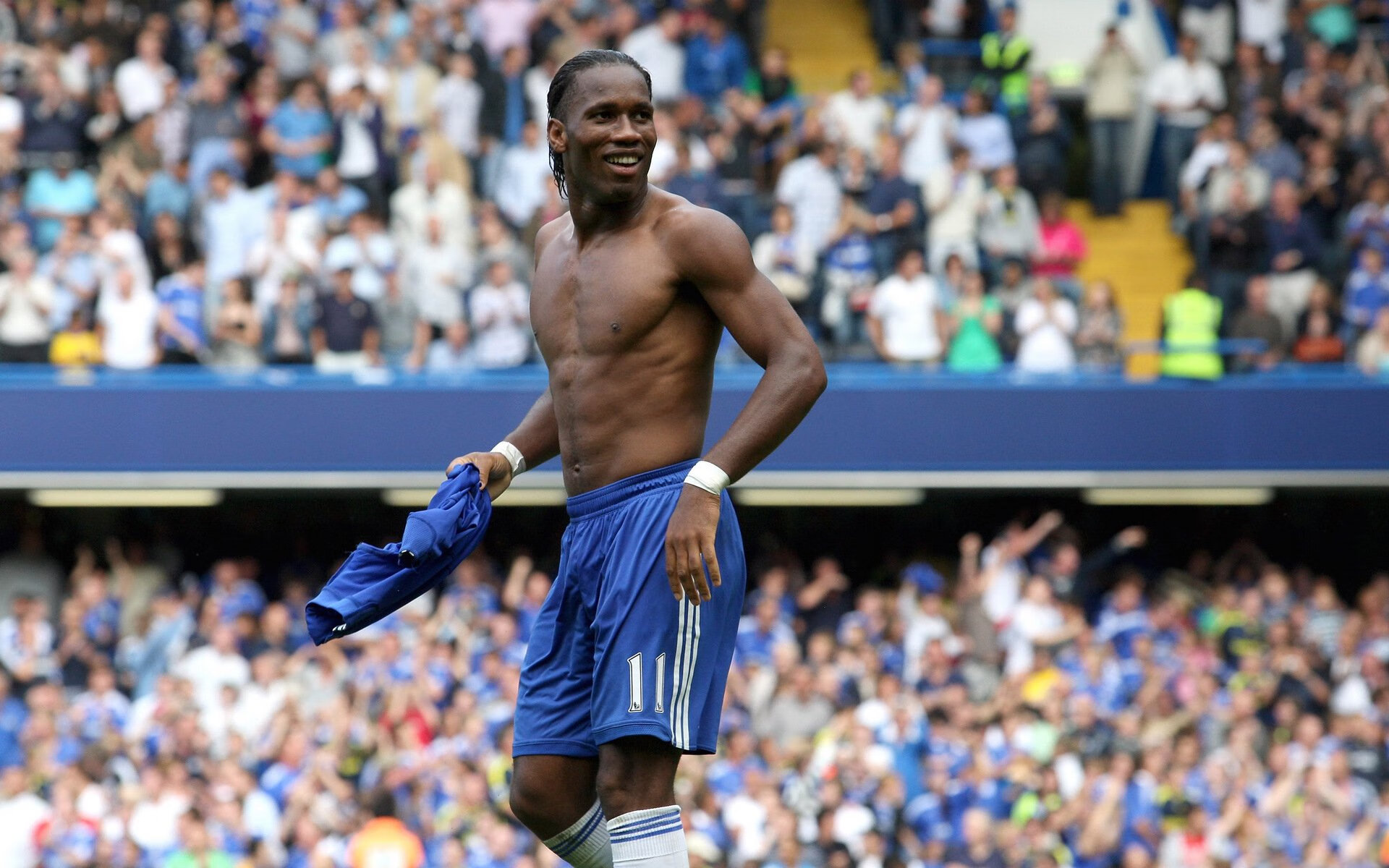 马德里德比充满悬念，谁能在最后关头获胜，马德里德比裁判